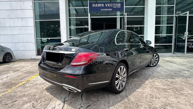Mercedes Benz E250 - 2