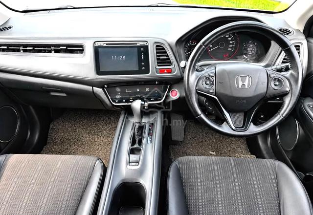 -2018-Honda HR-V 1.8 V-SPEC (A)Loan/Cash - 5
