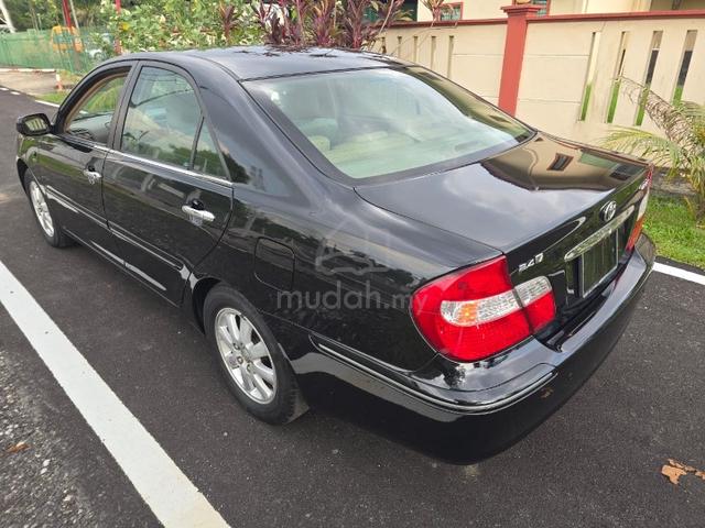Toyota CAMRY 2.4 V Tip Top Condition 4 new tyre - 2