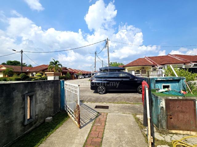 Rumah Teres Setingkat Murah Lokasi Cantik Kota Puteri Rawang 1