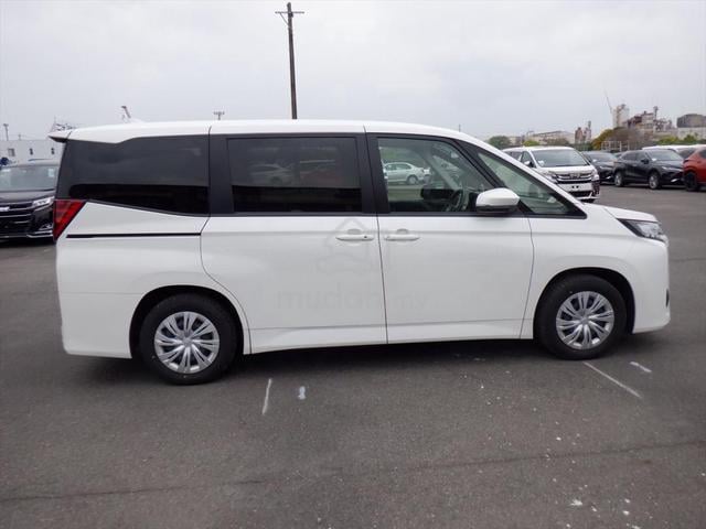 2022 Toyota NOAH 2.0 X MZRA95W (A) - 5