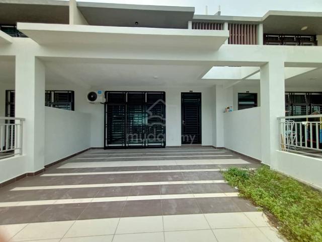 Double Storey Bandar Penawar Kota Tinggi 1