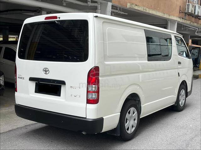 2023 Toyota HIACE 2.5 (M) SEMI PANEL VAN - 2