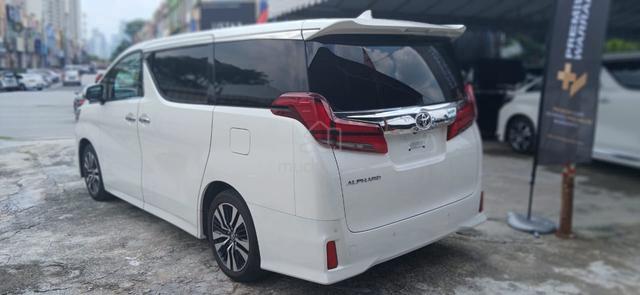 2022 Toyota ALPHARD 2.5 SC SUNROOF - 2