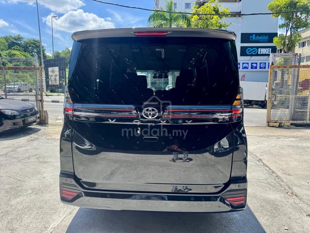 2025 Toyota VOXY 2.0 S-Z (A)360 Pboot Auto Parking - 3