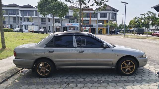 Proton Wira 2004 manual - 3