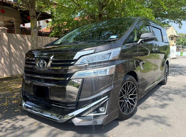 Toyota VELLFIRE 2.5 ZG (A) LOW MIL-65K TOWN USED - 1
