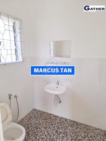 COMMERCIAL HOMESTAY CHEAP 2 Storey Semi-D House Gajah @Tanjong Tokong 5