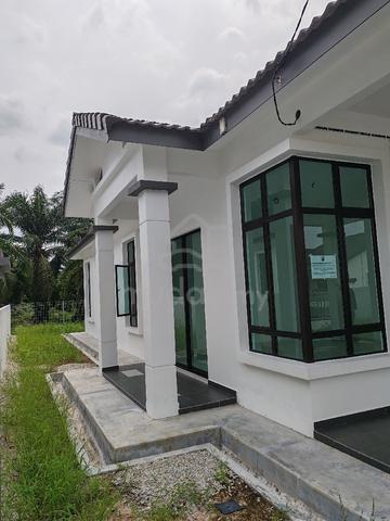 (Untuk SEWA) Taman Desa Sungai Rambai (Rumah Baru) 1