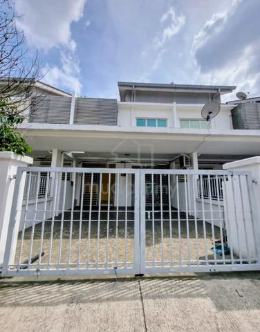 Double Storey, 96 Greenwoods Salak Perdana, Sepang 1