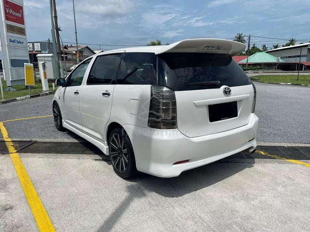 2008 Toyota WISH 1.8 X ZNE14G FACELIFT (A) - 4