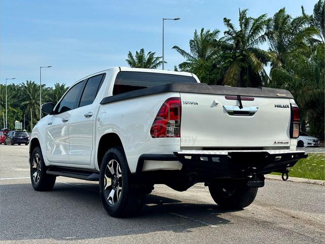 2019 Toyota HILUX 2.4 L-EDITION (A) TIP TOP - 2
