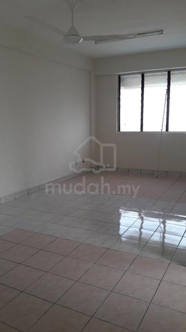 Flat Taman Bukit Angkasa 1