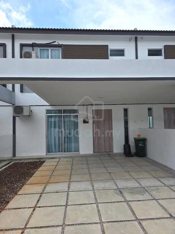Yarra Park Springfield ๐ก Bdr Puterijaya | Renovated | Booking 1000 1