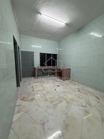 For Rent Rantau Panjang Double Storey House 1