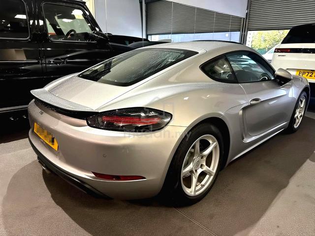 2022 Porsche 718 CAYMAN 2.0 (A) GT SILVER UK SPEC - 2