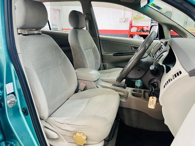 CASH N CARRY 2009 Toyota INNOVA 2.0 (A) - 5