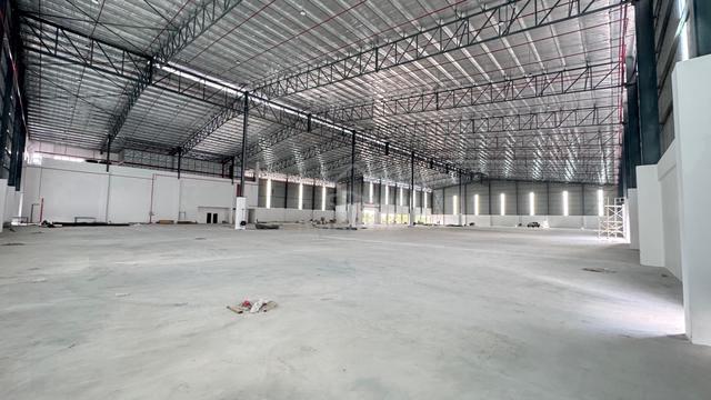 Senai Industrial Park Detached Factory (2.7 acres) 1