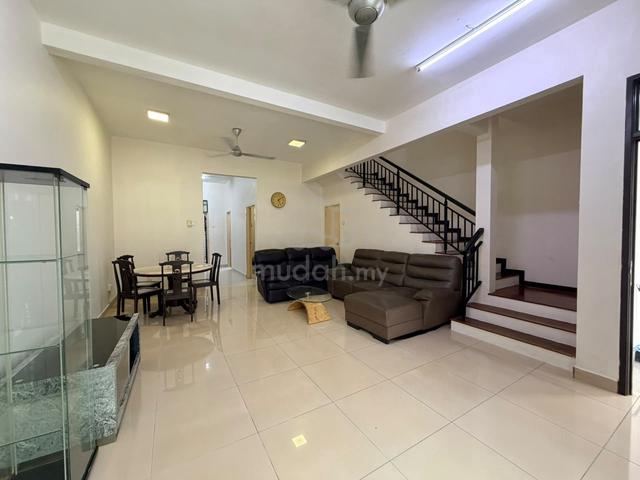Mutiara Rini @ Rini Homes 2 @ Double Storey Partial Funished below Mar 1