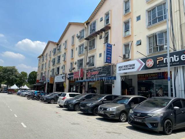 Pusat Komersial Seksyen 7 1