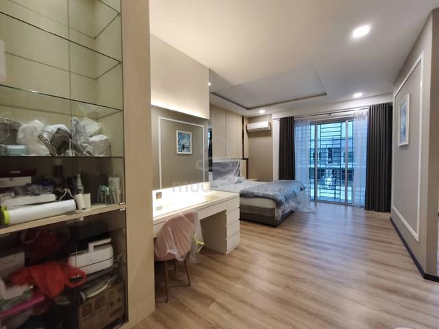 Samarahan City Garden Nice Renovated Double Storey Intermediate Sale 3