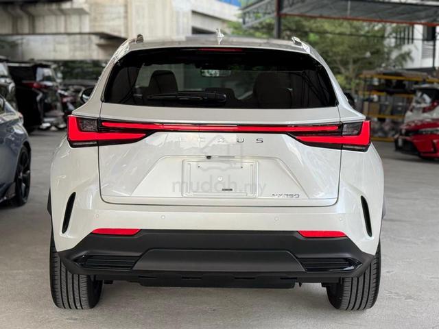 2022 Lexus NX250 2.5 LUXURY 8k km Mileage 5A - 5