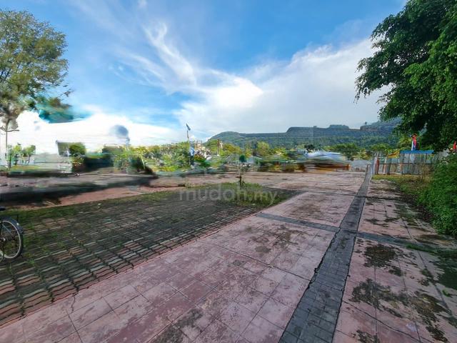 Beachfront Land at Batu Ferringhi, Land Area:30,0000sf 1
