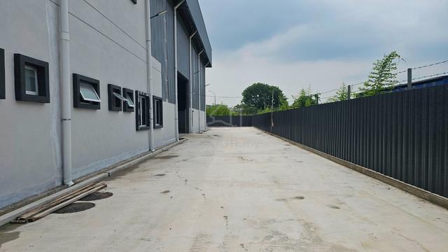 Freehold Factory for Sale at Taman Industri Impian Ria, Alma 1