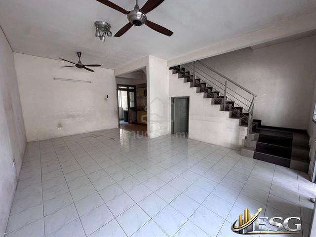 100% Below SETIA IMPIAN Full Loan Renovated Double Storey House 1