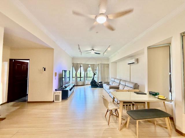 Robson Condominium 1