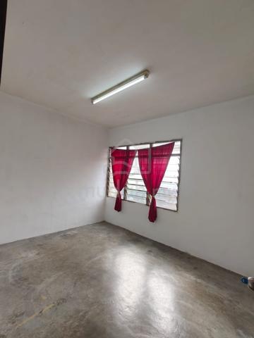 Desa Mutiara Indah Apartment 1