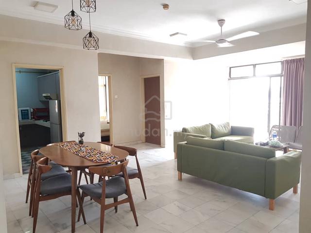 Villa Putra 1