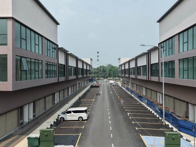 Aman Perdana Klang | Brand New Double-Storey Shoplot For Sale 1