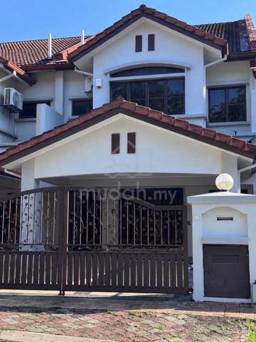 Sale 2 Storey House in Bandar Kinrara BK5D Renovated Partly Furnished 1