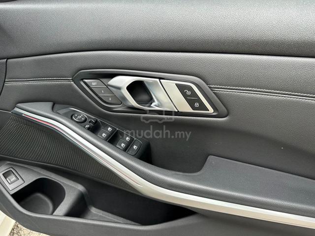 2021 Bmw 330i M SPORT 2.0L (A) - 5