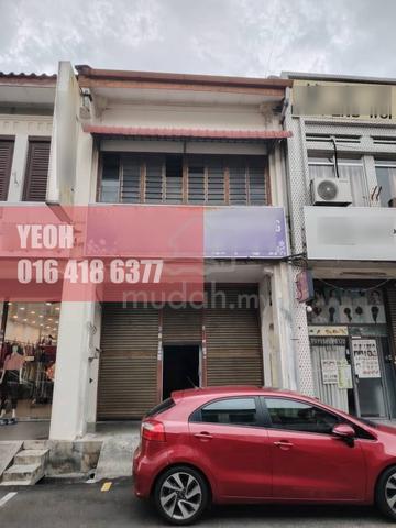 2 Storey Pre War Shop House at Georgetown UNESCO Zone. 1