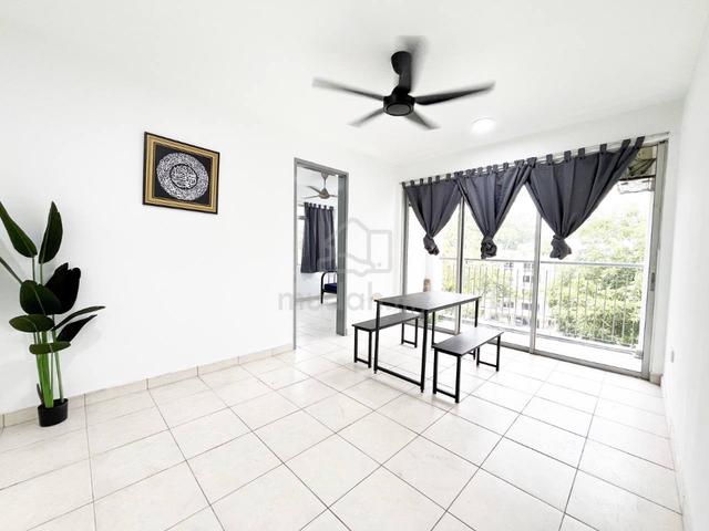 FREE WIFI TIME 🔥 Bilik Single 🔥 Rumah Cantik Cyberia Smarthomes 1