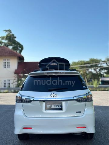 2010 Toyota WISH 1.8 S ZGE20W (A) - 2