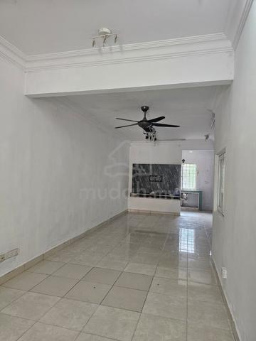 Setapak 1 storey Landed 3 bedrooms large parking 1