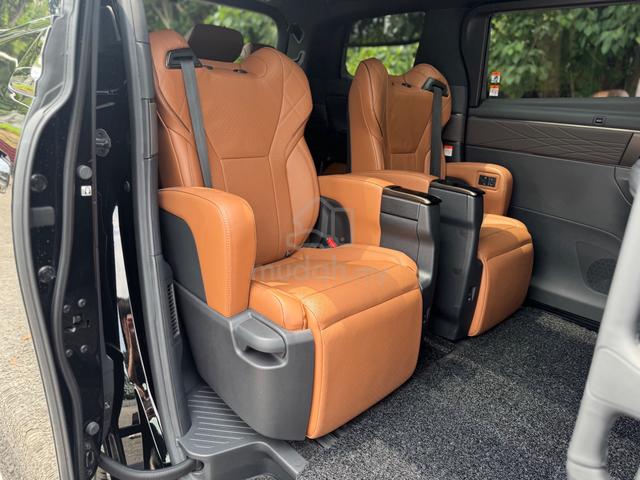 2024 Toyota VELLFIRE 2.4 Z Premier Black Interior - 5