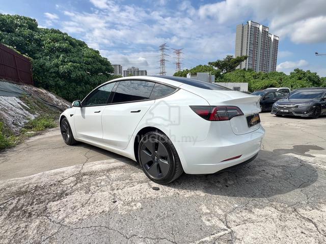 22 Tesla MODEL 3 1.0 STANDARD OTR W/O INS & R/T - 5