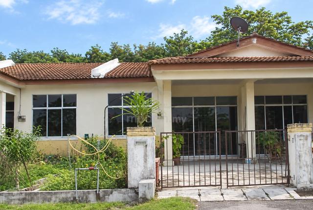 [SAVE UP 37K] Taman Chenderong Jaya, 1,399sf, Batu Gajah 1