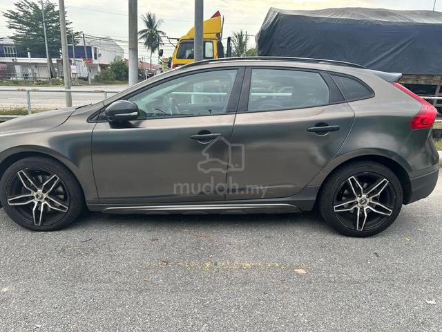 2013 Volvo V40 2.0 CROSS COUNTRY T5 (A) - 4