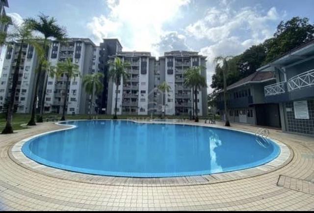 Pelangi Court 1