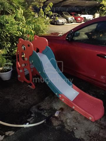Children Slide / Gelongsor Kanak-kanak - photo 2 of 3