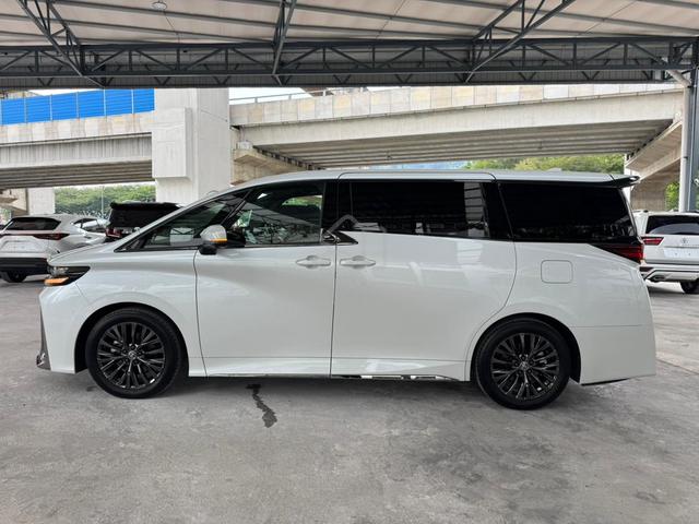 2024 Toyota VELLFIRE 2.4 Z PREMIER / BLACK LEATHER - 3