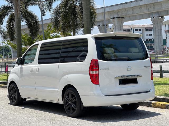 2019 Hyundai GRAND STAREX 2.5 FACELIFT 12 SEAT MPV - 2
