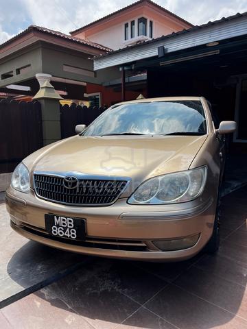 2004 Toyota CAMRY 2.0 E (A) - 3
