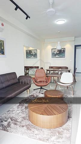 Waterside Residence 1