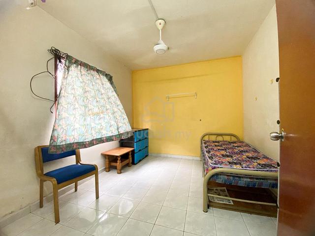 Bilik Sewa Wanita Apartment Idaman ,Damansara Damai 1